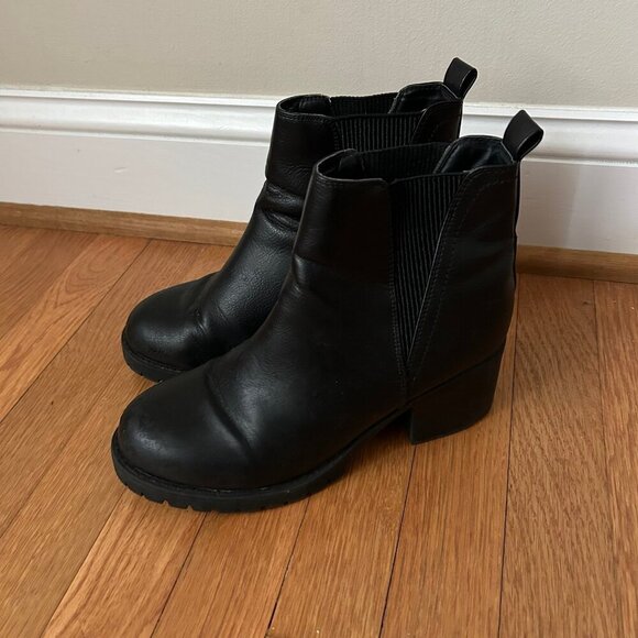 MIA Jody Chelsea Black Ankle Chunky Boot Booties Women’s Size 8 - Picture 2 of 9